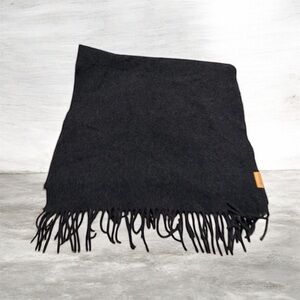 ANUPAYA Fringe Scarf